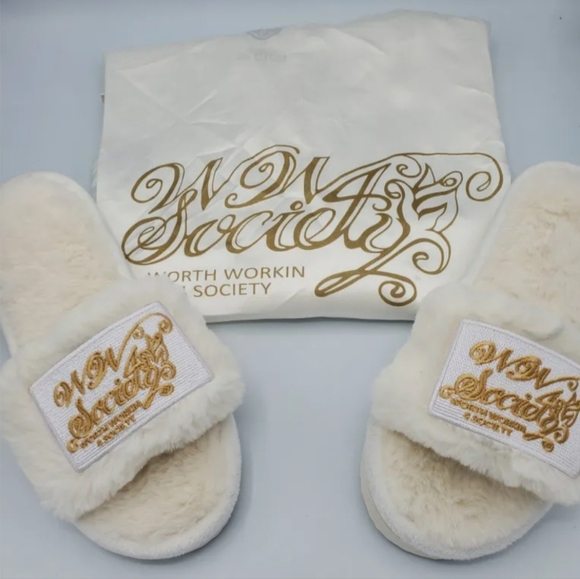 Satin Robes & Slippers - Picture 2 of 2